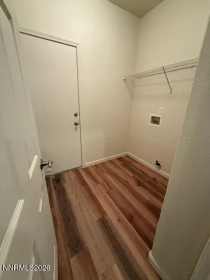 9040 Rising Moon, Reno, Nevada 89506, 3 Bedrooms Bedrooms, ,2 BathroomsBathrooms,Residential,Residential,Rising Moon,260005252