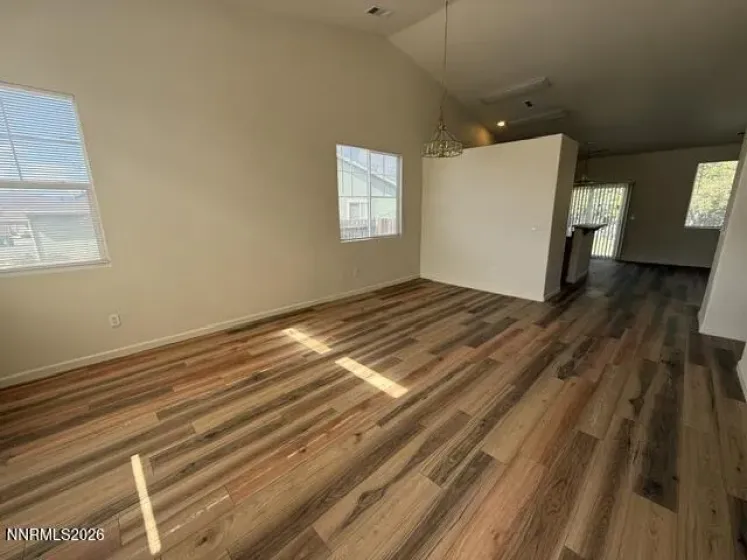 9040 Rising Moon, Reno, Nevada 89506, 3 Bedrooms Bedrooms, ,2 BathroomsBathrooms,Residential,Residential,Rising Moon,260005252