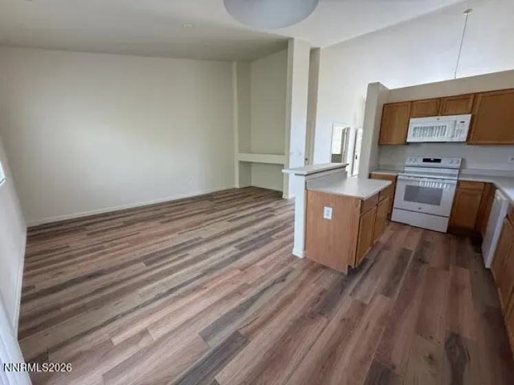 9040 Rising Moon, Reno, Nevada 89506, 3 Bedrooms Bedrooms, ,2 BathroomsBathrooms,Residential,Residential,Rising Moon,260005252