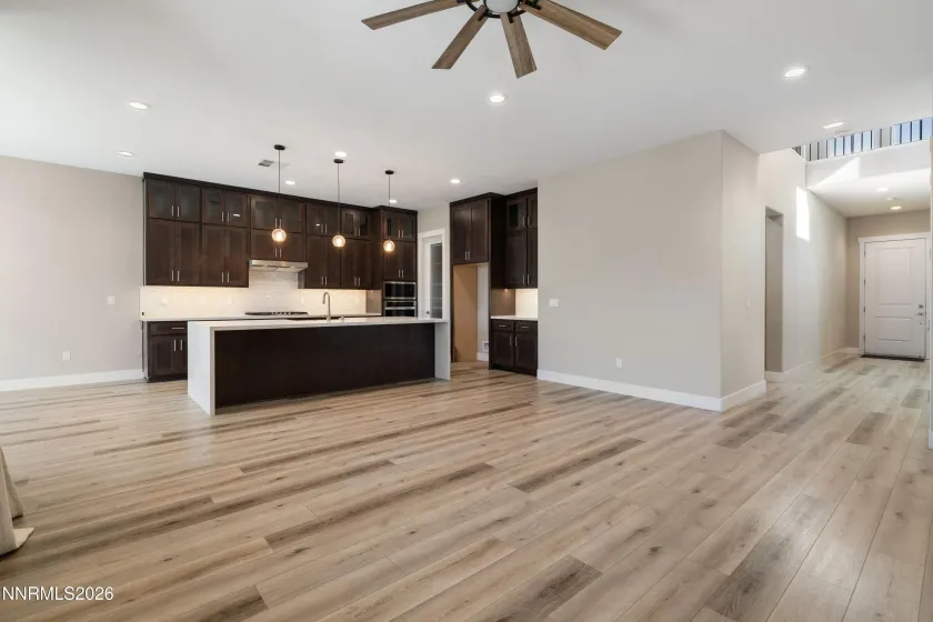 250 Commodore, Verdi, Nevada 89439, 4 Bedrooms Bedrooms, ,3 BathroomsBathrooms,Residential,Residential,Commodore,260005253