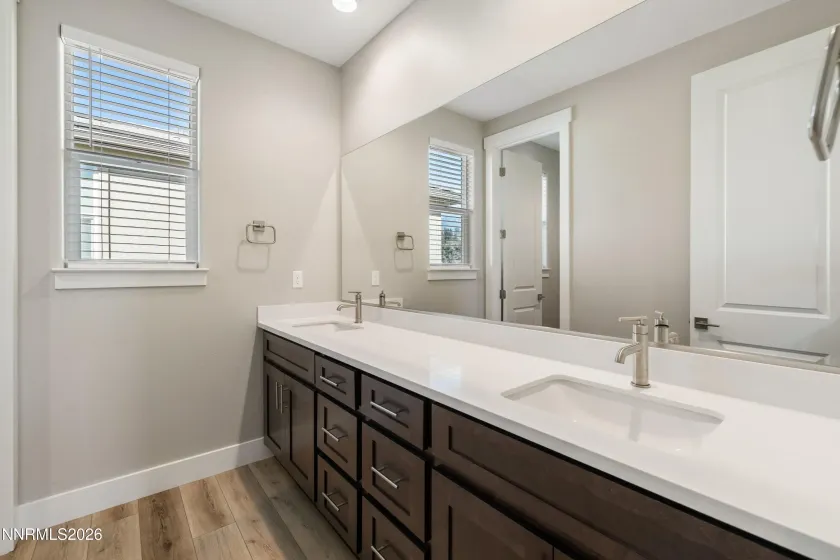 250 Commodore, Verdi, Nevada 89439, 4 Bedrooms Bedrooms, ,3 BathroomsBathrooms,Residential,Residential,Commodore,260005253