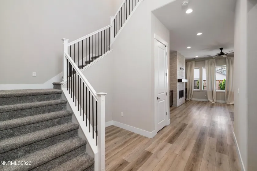 250 Commodore, Verdi, Nevada 89439, 4 Bedrooms Bedrooms, ,3 BathroomsBathrooms,Residential,Residential,Commodore,260005253