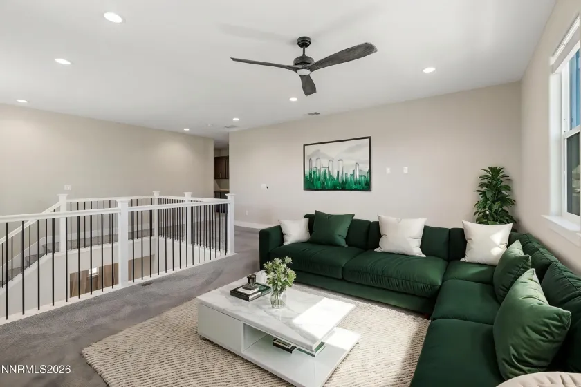 250 Commodore, Verdi, Nevada 89439, 4 Bedrooms Bedrooms, ,3 BathroomsBathrooms,Residential,Residential,Commodore,260005253