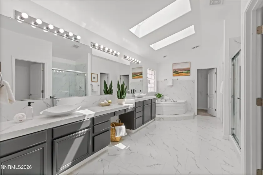 3101 Platte River, Reno, Nevada 89503, 5 Bedrooms Bedrooms, ,3 BathroomsBathrooms,Residential,Residential,Platte River,260005255