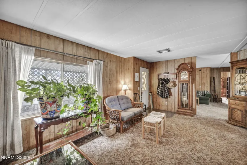 917 Loyola, Carson City, Nevada 89705, 3 Bedrooms Bedrooms, ,2 BathroomsBathrooms,Residential,Residential,Loyola,260005256