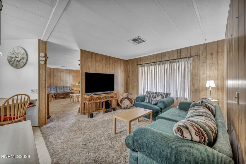 917 Loyola, Carson City, Nevada 89705, 3 Bedrooms Bedrooms, ,2 BathroomsBathrooms,Residential,Residential,Loyola,260005256