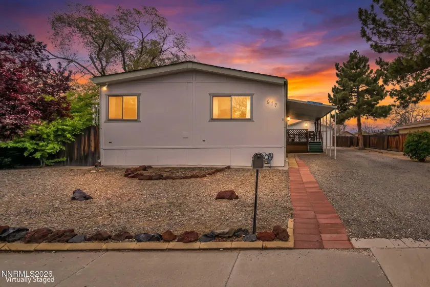 917 Loyola, Carson City, Nevada 89705, 3 Bedrooms Bedrooms, ,2 BathroomsBathrooms,Residential,Residential,Loyola,260005256