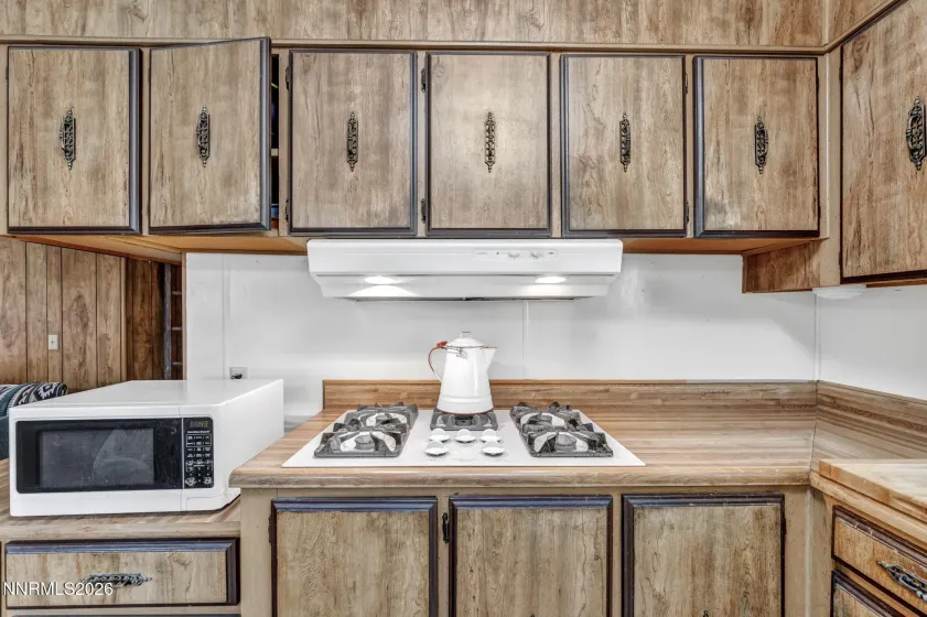 917 Loyola, Carson City, Nevada 89705, 3 Bedrooms Bedrooms, ,2 BathroomsBathrooms,Residential,Residential,Loyola,260005256