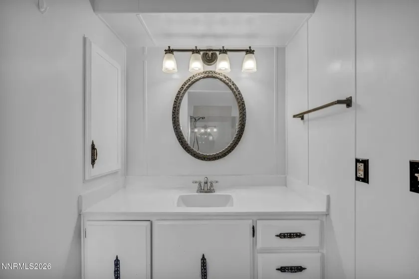 917 Loyola, Carson City, Nevada 89705, 3 Bedrooms Bedrooms, ,2 BathroomsBathrooms,Residential,Residential,Loyola,260005256