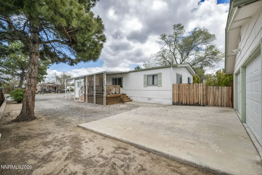 917 Loyola, Carson City, Nevada 89705, 3 Bedrooms Bedrooms, ,2 BathroomsBathrooms,Residential,Residential,Loyola,260005256