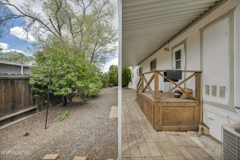 917 Loyola, Carson City, Nevada 89705, 3 Bedrooms Bedrooms, ,2 BathroomsBathrooms,Residential,Residential,Loyola,260005256