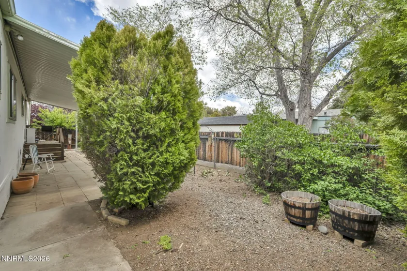 917 Loyola, Carson City, Nevada 89705, 3 Bedrooms Bedrooms, ,2 BathroomsBathrooms,Residential,Residential,Loyola,260005256