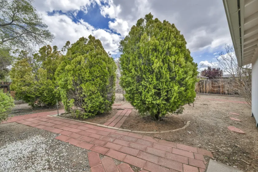 917 Loyola, Carson City, Nevada 89705, 3 Bedrooms Bedrooms, ,2 BathroomsBathrooms,Residential,Residential,Loyola,260005256