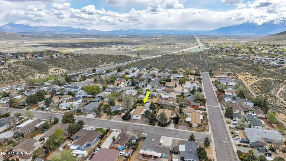 917 Loyola, Carson City, Nevada 89705, 3 Bedrooms Bedrooms, ,2 BathroomsBathrooms,Residential,Residential,Loyola,260005256