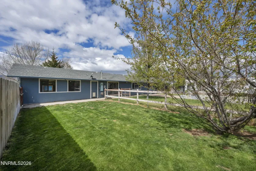 4155 Eastlake, Washoe Valley, Nevada 89704, 4 Bedrooms Bedrooms, ,2 BathroomsBathrooms,Residential,Residential,Eastlake,260005258