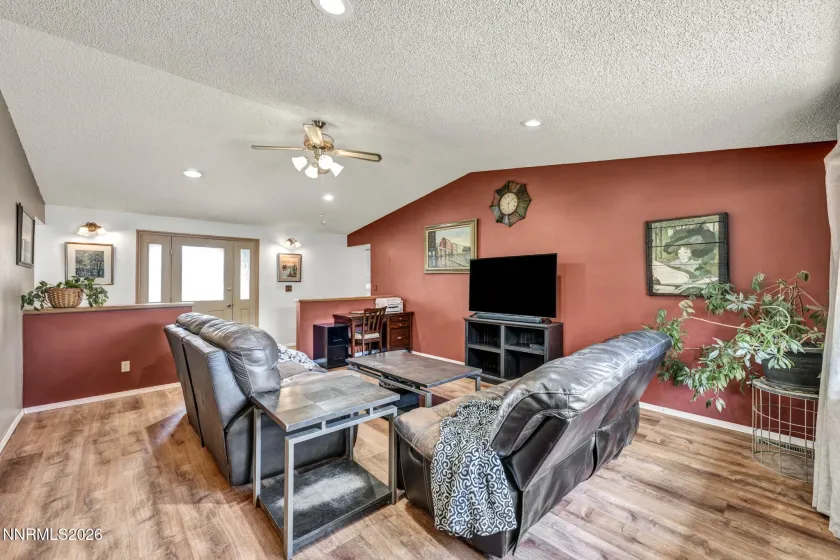 4155 Eastlake, Washoe Valley, Nevada 89704, 4 Bedrooms Bedrooms, ,2 BathroomsBathrooms,Residential,Residential,Eastlake,260005258