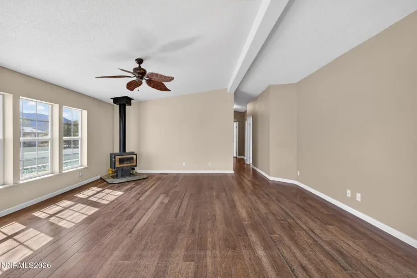 172 Rose Peak, Dayton, Nevada 89403, 3 Bedrooms Bedrooms, ,2 BathroomsBathrooms,Residential,Residential,Rose Peak,260005259