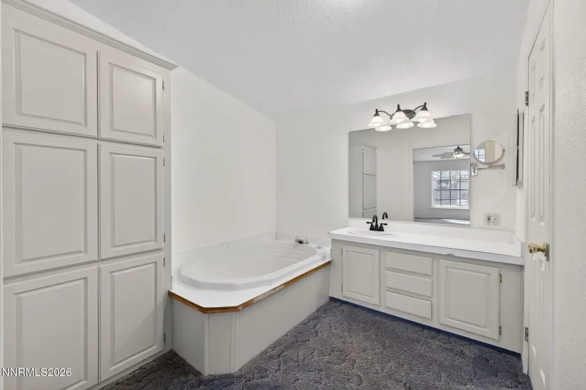 172 Rose Peak, Dayton, Nevada 89403, 3 Bedrooms Bedrooms, ,2 BathroomsBathrooms,Residential,Residential,Rose Peak,260005259