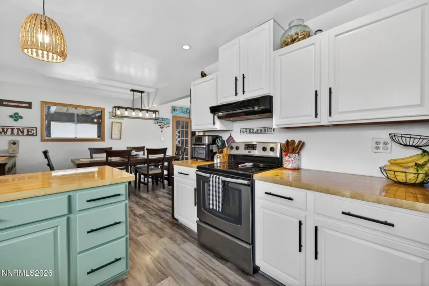 1540 Riverview, Gardnerville, Nevada 89460, 3 Bedrooms Bedrooms, ,2 BathroomsBathrooms,Residential,Residential,Riverview,260005262