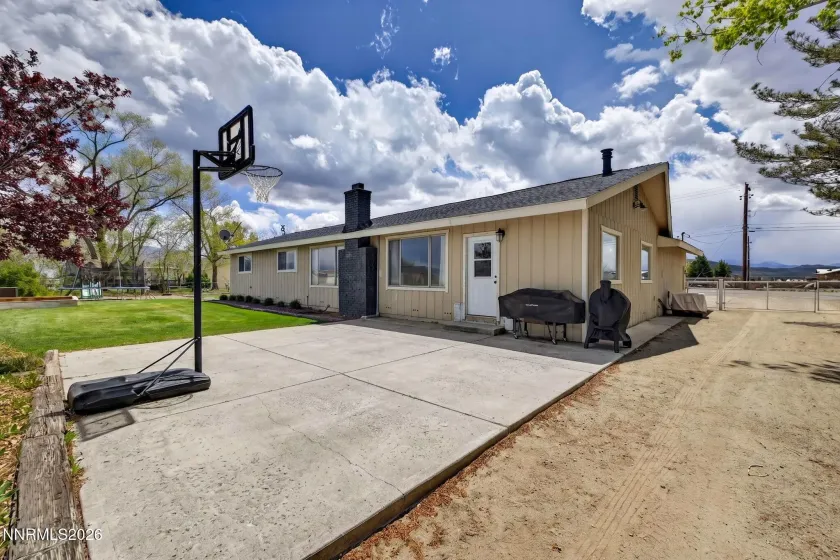 1540 Riverview, Gardnerville, Nevada 89460, 3 Bedrooms Bedrooms, ,2 BathroomsBathrooms,Residential,Residential,Riverview,260005262