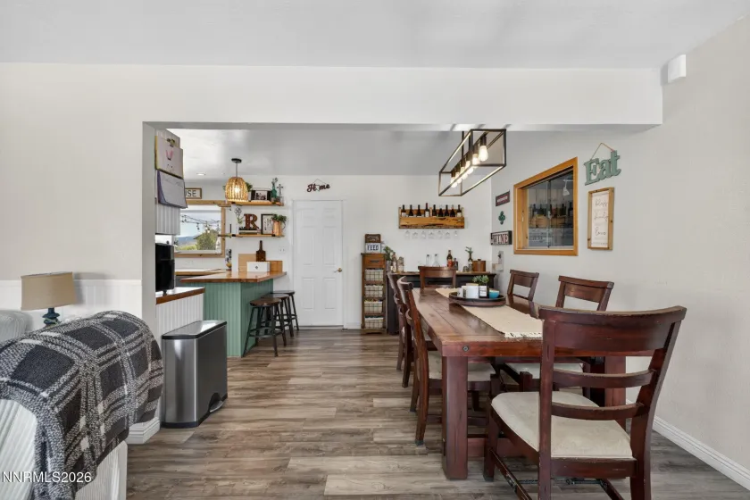 1540 Riverview, Gardnerville, Nevada 89460, 3 Bedrooms Bedrooms, ,2 BathroomsBathrooms,Residential,Residential,Riverview,260005262