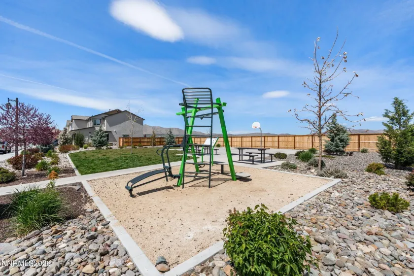 7999 Majorite, Sparks, Nevada 89436, 3 Bedrooms Bedrooms, ,3 BathroomsBathrooms,Residential,Residential,Majorite,260005263