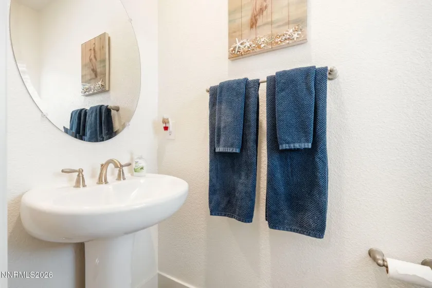 7999 Majorite, Sparks, Nevada 89436, 3 Bedrooms Bedrooms, ,3 BathroomsBathrooms,Residential,Residential,Majorite,260005263