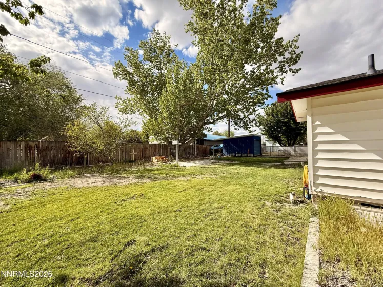 105 Oregon, Yerington, Nevada 89447, 3 Bedrooms Bedrooms, ,2 BathroomsBathrooms,Residential,Residential,Oregon,260005265
