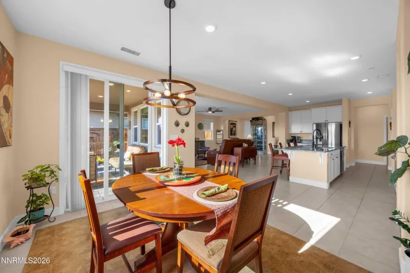 6224 Red Stable, Sparks, Nevada 89436, 4 Bedrooms Bedrooms, ,3 BathroomsBathrooms,Residential,Residential,Red Stable,260005264