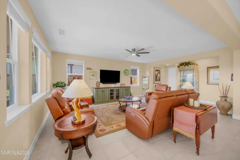 6224 Red Stable, Sparks, Nevada 89436, 4 Bedrooms Bedrooms, ,3 BathroomsBathrooms,Residential,Residential,Red Stable,260005264