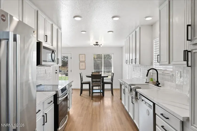 2400 Pileus, Spanish Springs, Nevada 89441, 5 Bedrooms Bedrooms, ,3 BathroomsBathrooms,Residential,Residential,Pileus,260005266