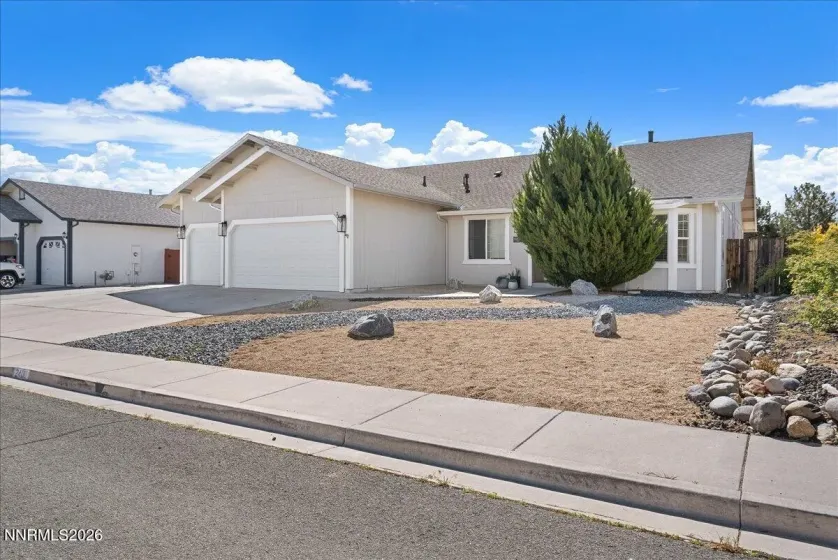 2400 Pileus, Spanish Springs, Nevada 89441, 5 Bedrooms Bedrooms, ,3 BathroomsBathrooms,Residential,Residential,Pileus,260005266
