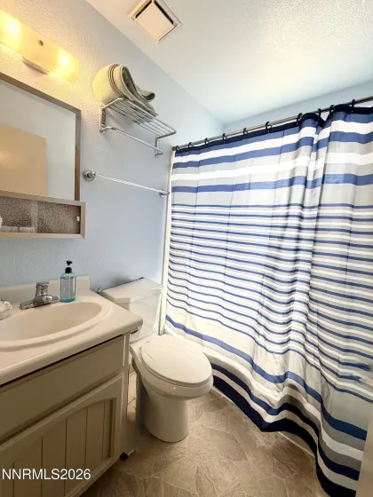 907 Amador, Carson City, Nevada 89705, 3 Bedrooms Bedrooms, ,2 BathroomsBathrooms,Residential,Residential,Amador,260005267