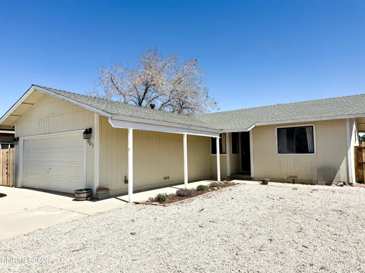 907 Amador, Carson City, Nevada 89705, 3 Bedrooms Bedrooms, ,2 BathroomsBathrooms,Residential,Residential,Amador,260005267