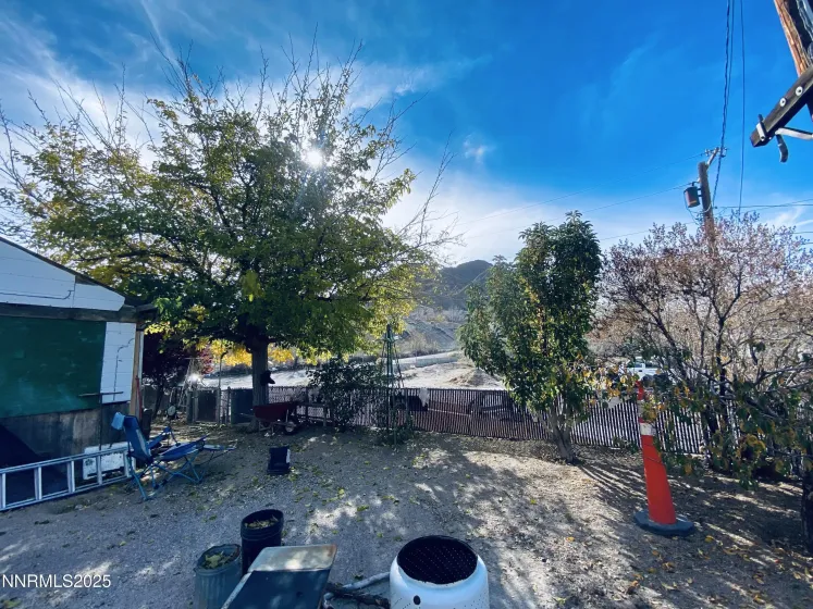 210 South, Tonopah, Nevada 89049, 1 Bedroom Bedrooms, ,1 BathroomBathrooms,Residential,Residential,South,250058637
