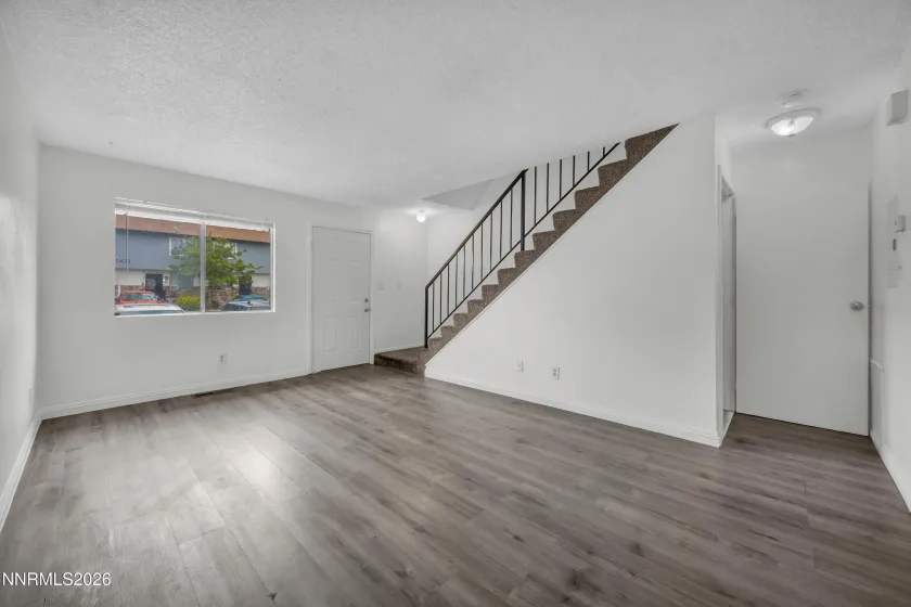 1414 9th, Reno, Nevada 89512, 2 Bedrooms Bedrooms, ,3 BathroomsBathrooms,Residential,Residential,9th,260005272