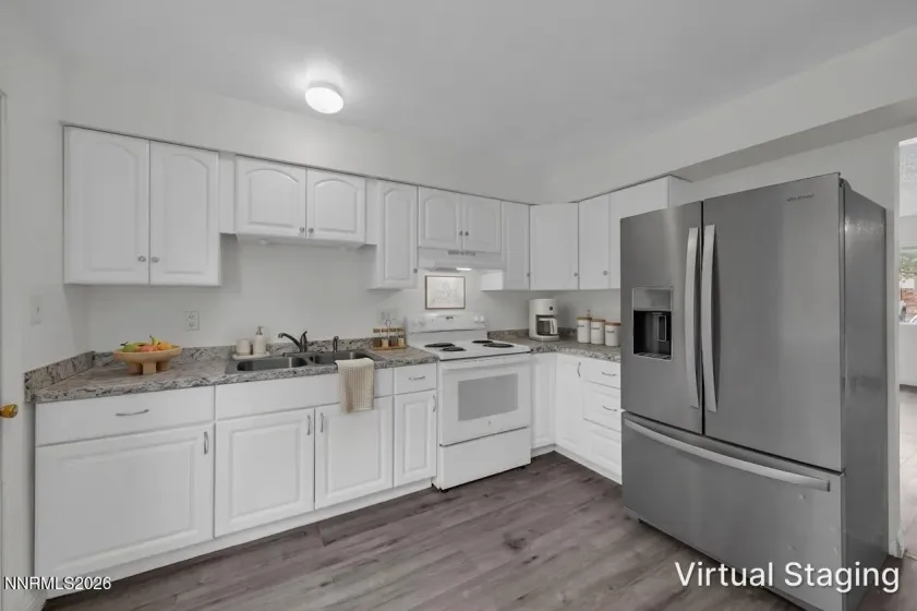 1414 9th, Reno, Nevada 89512, 2 Bedrooms Bedrooms, ,3 BathroomsBathrooms,Residential,Residential,9th,260005272