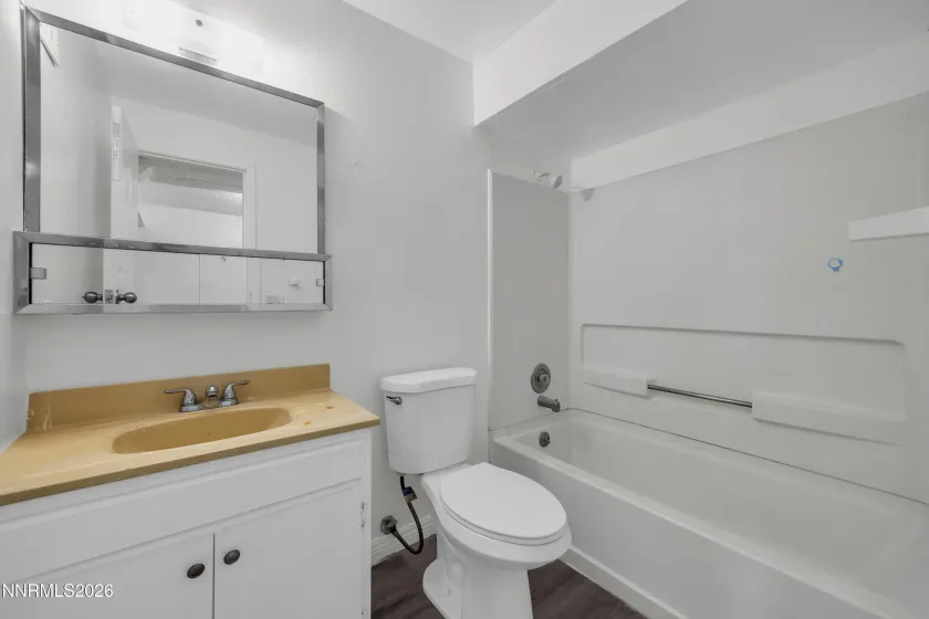 1414 9th, Reno, Nevada 89512, 2 Bedrooms Bedrooms, ,3 BathroomsBathrooms,Residential,Residential,9th,260005272