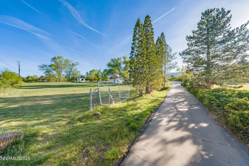 Driveway, Entrance