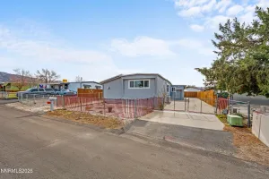 245 Taurus, Reno, Nevada 89521, 2 Bedrooms Bedrooms, ,2 BathroomsBathrooms,Residential,Residential,Taurus,260005277