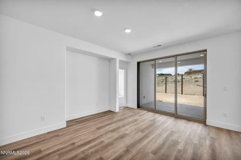 118 Radiant, Carson City, Nevada 89705, 3 Bedrooms Bedrooms, ,2 BathroomsBathrooms,Residential,Residential,Radiant,260005280