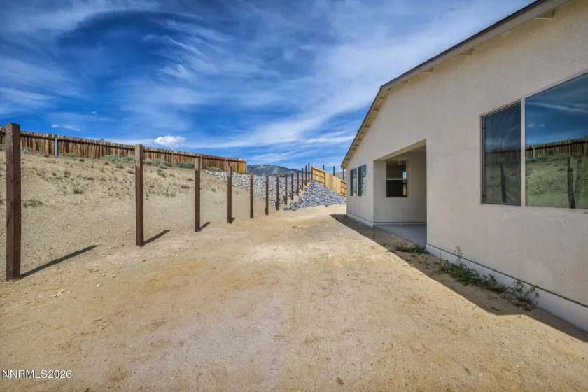 118 Radiant, Carson City, Nevada 89705, 3 Bedrooms Bedrooms, ,2 BathroomsBathrooms,Residential,Residential,Radiant,260005280