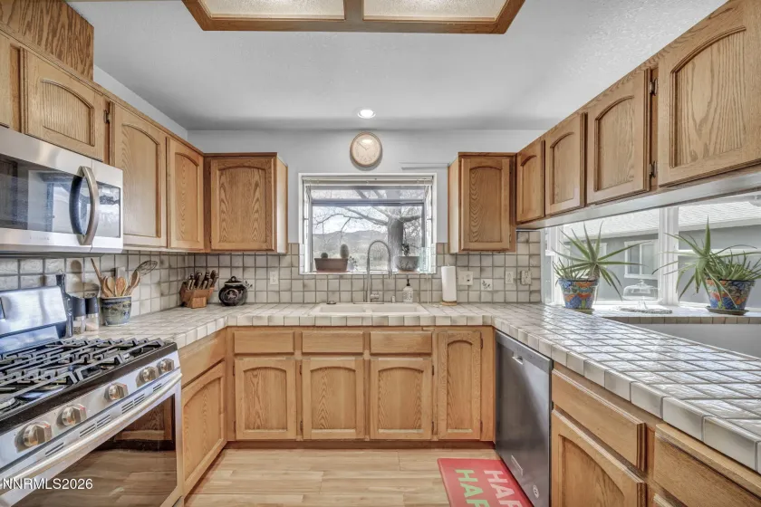 667 Marsh, Carson City, Nevada 89701, 3 Bedrooms Bedrooms, ,3 BathroomsBathrooms,Residential,Residential,Marsh,260005281