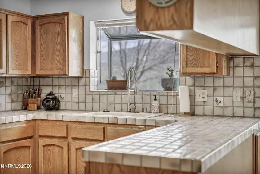 667 Marsh, Carson City, Nevada 89701, 3 Bedrooms Bedrooms, ,3 BathroomsBathrooms,Residential,Residential,Marsh,260005281