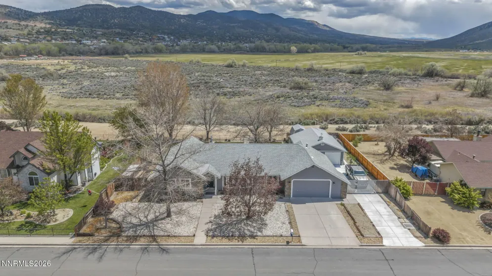 667 Marsh, Carson City, Nevada 89701, 3 Bedrooms Bedrooms, ,3 BathroomsBathrooms,Residential,Residential,Marsh,260005281