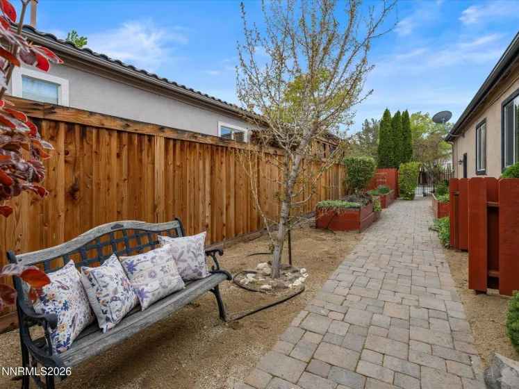 4585 Mt McKinley, Sparks, Nevada 89436, 4 Bedrooms Bedrooms, ,2 BathroomsBathrooms,Residential,Residential,Mt McKinley,260005283
