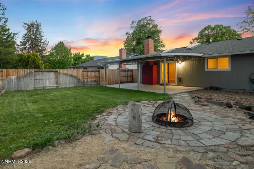 4201 Santa Maria, Reno, Nevada 89502, 3 Bedrooms Bedrooms, ,2 BathroomsBathrooms,Residential,Residential,Santa Maria,260005288