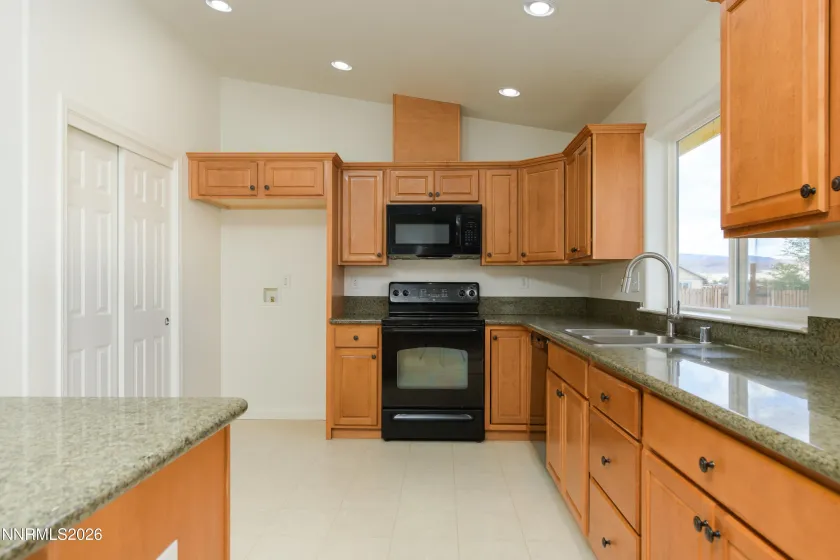 5308 Bentgrass, Stagecoach, Nevada 89429, 3 Bedrooms Bedrooms, ,3 BathroomsBathrooms,Residential,Residential,Bentgrass,260005287
