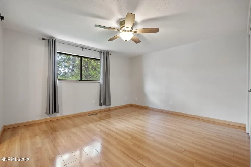 718 Travis, Carson City, Nevada 89701, 2 Bedrooms Bedrooms, ,3 BathroomsBathrooms,Residential,Residential,Travis,0,260005297