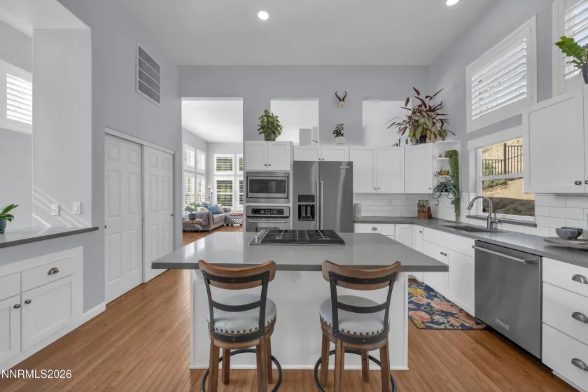 3065 Homewood, Reno, Nevada 89509, 3 Bedrooms Bedrooms, ,2 BathroomsBathrooms,Residential,Residential,Homewood,260005299